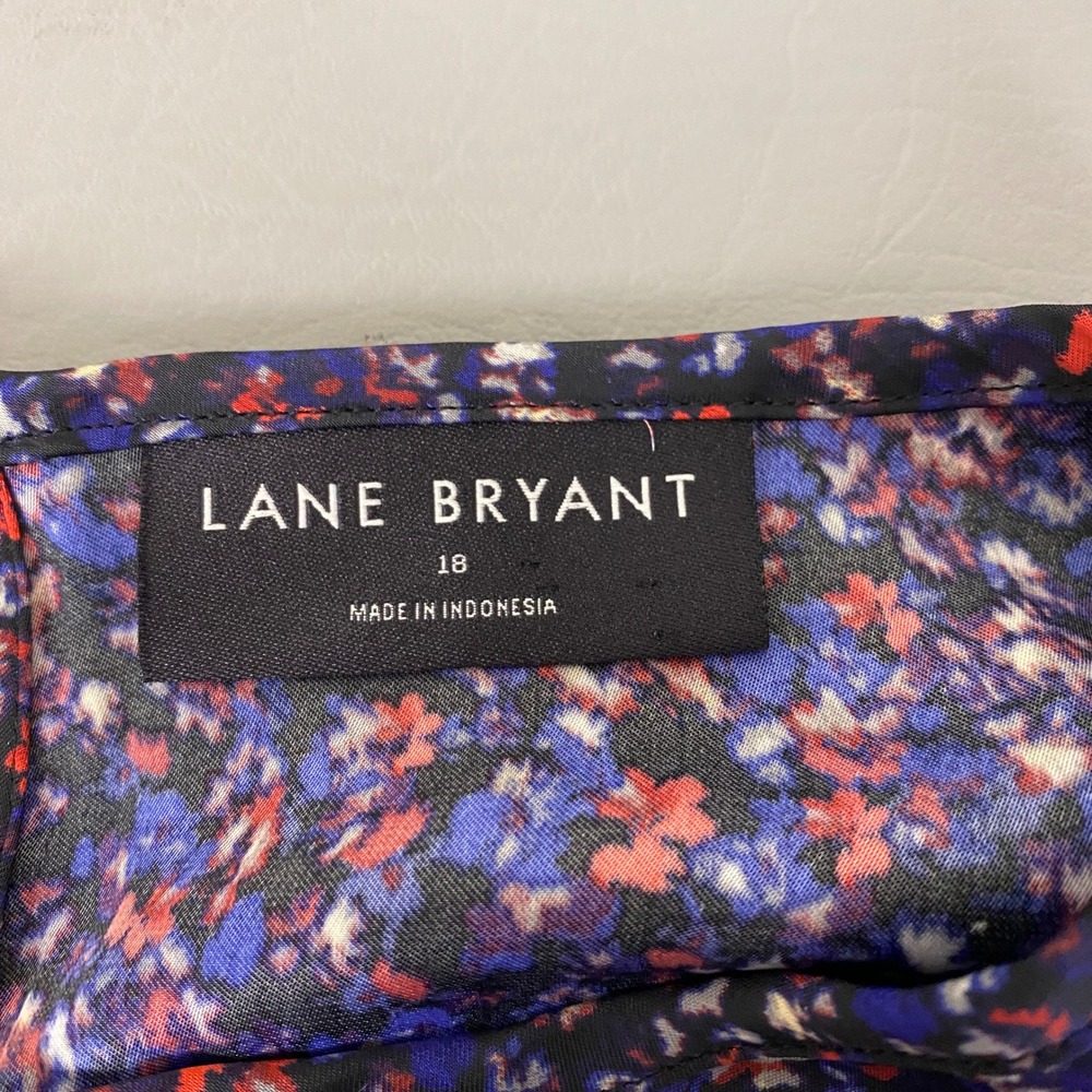 Lane Bryant Blouse Top Women's Size 18 Navy Blue Red Floral Long Sleeve Keyhole - Picture 4 of 9